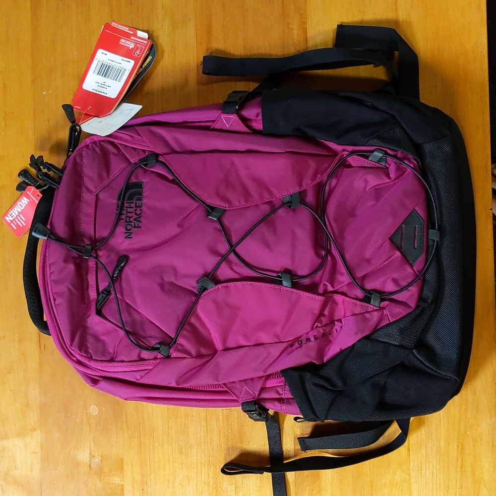 THE NORTH FACE Borealis Plum/Black Womens BackpackNEW